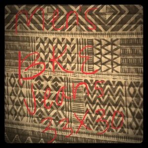 Looking for Men’s BKE Jeans 33X30